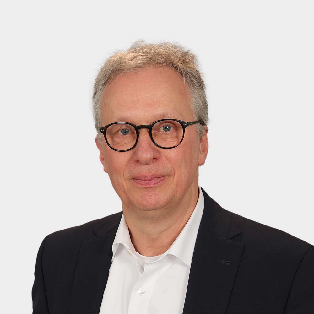 Portrait von Univ.-Prof. Dr. Bernd Waas